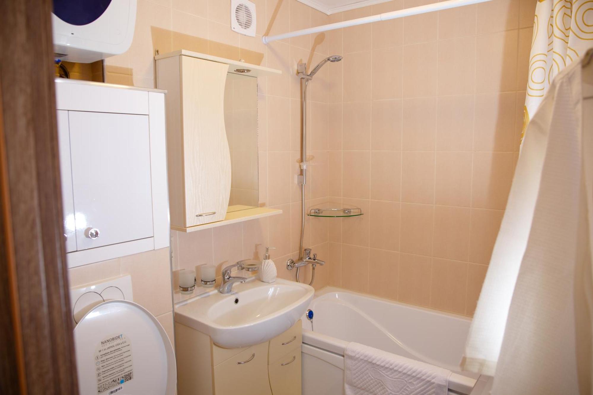 Apart-Hotel Vegus Uralsk Eksteriør bilde