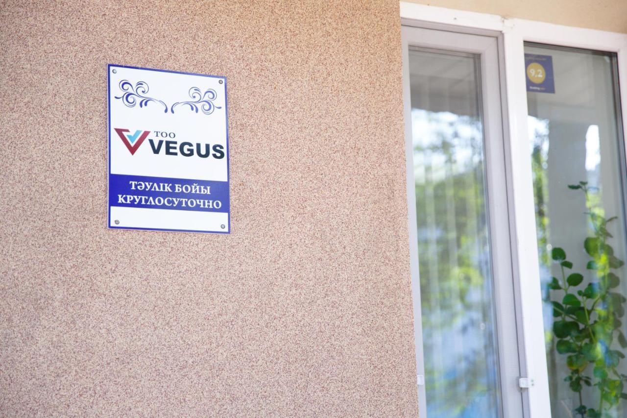 Apart-Hotel Vegus Uralsk Eksteriør bilde